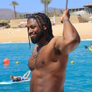 Meet your Posher, Darius